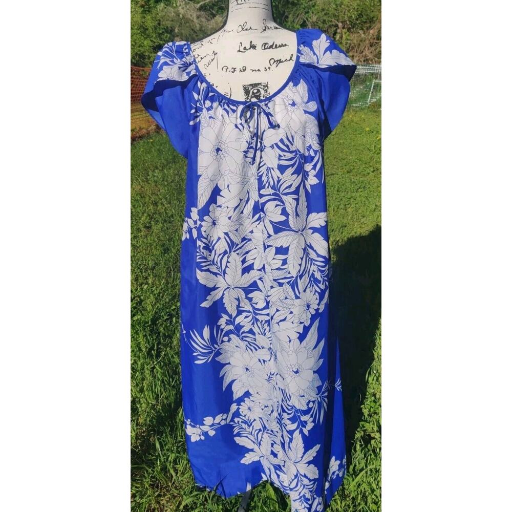 Vintage Hilo Hattie Hawaiian Dress Women’s Maxi VTG XL Blue Floral Style #613